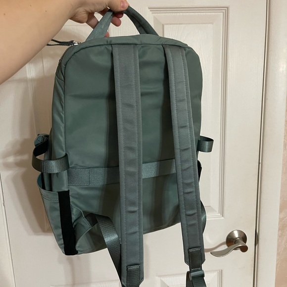 Lululemon backpack - Picture 7 of 9